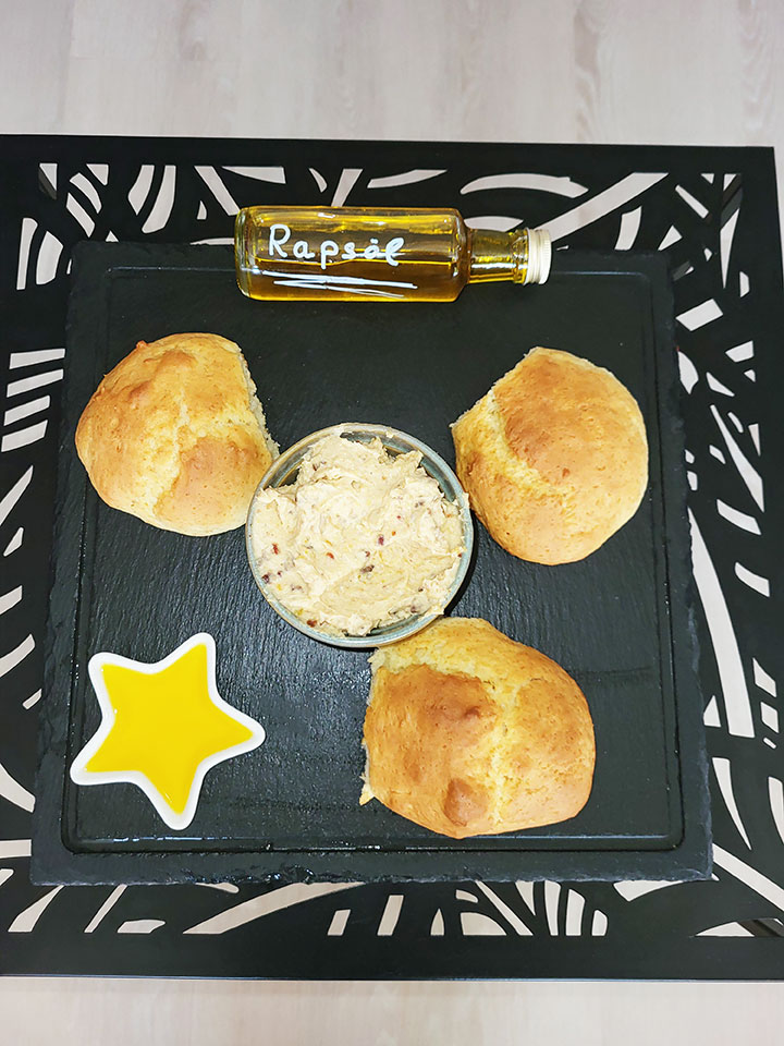 Süße Quark-Öl-Teig Brötchen